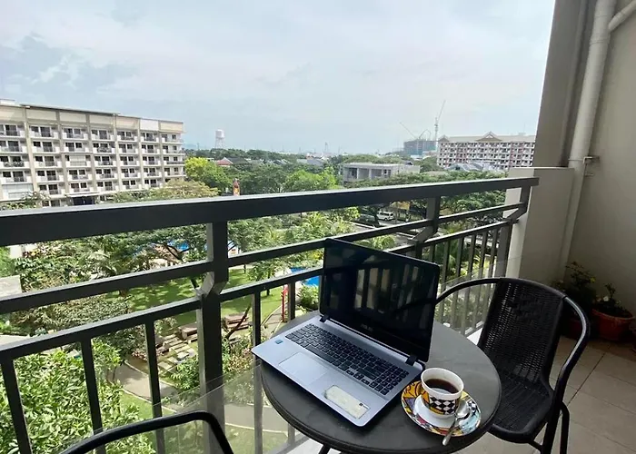 Stylish & Spacious Place Near Bgc Fast Wi-fi Appartement Manilla