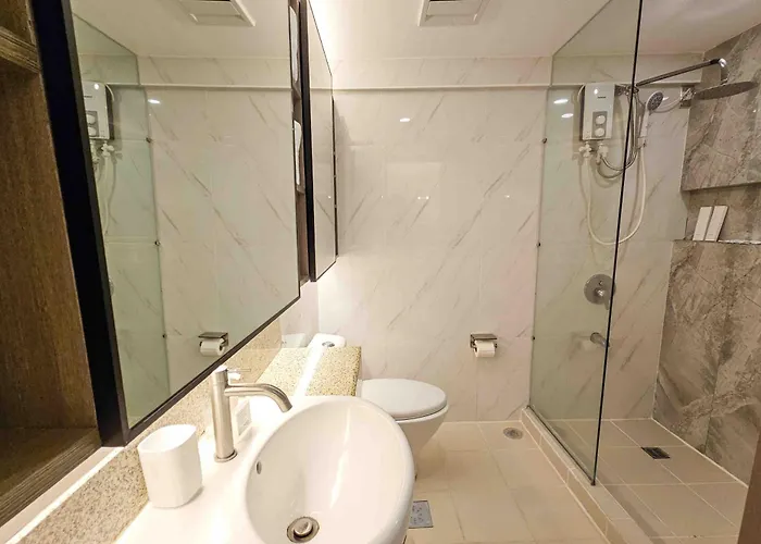 Stylish & Spacious Place Near Bgc Fast Wi-fi Appartement Manilla