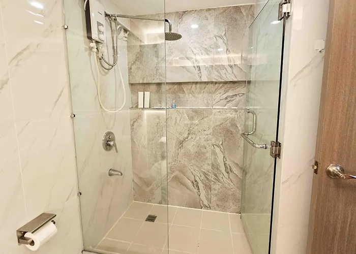 Stylish & Spacious Place Near Bgc Fast Wi-fi Appartement Manilla